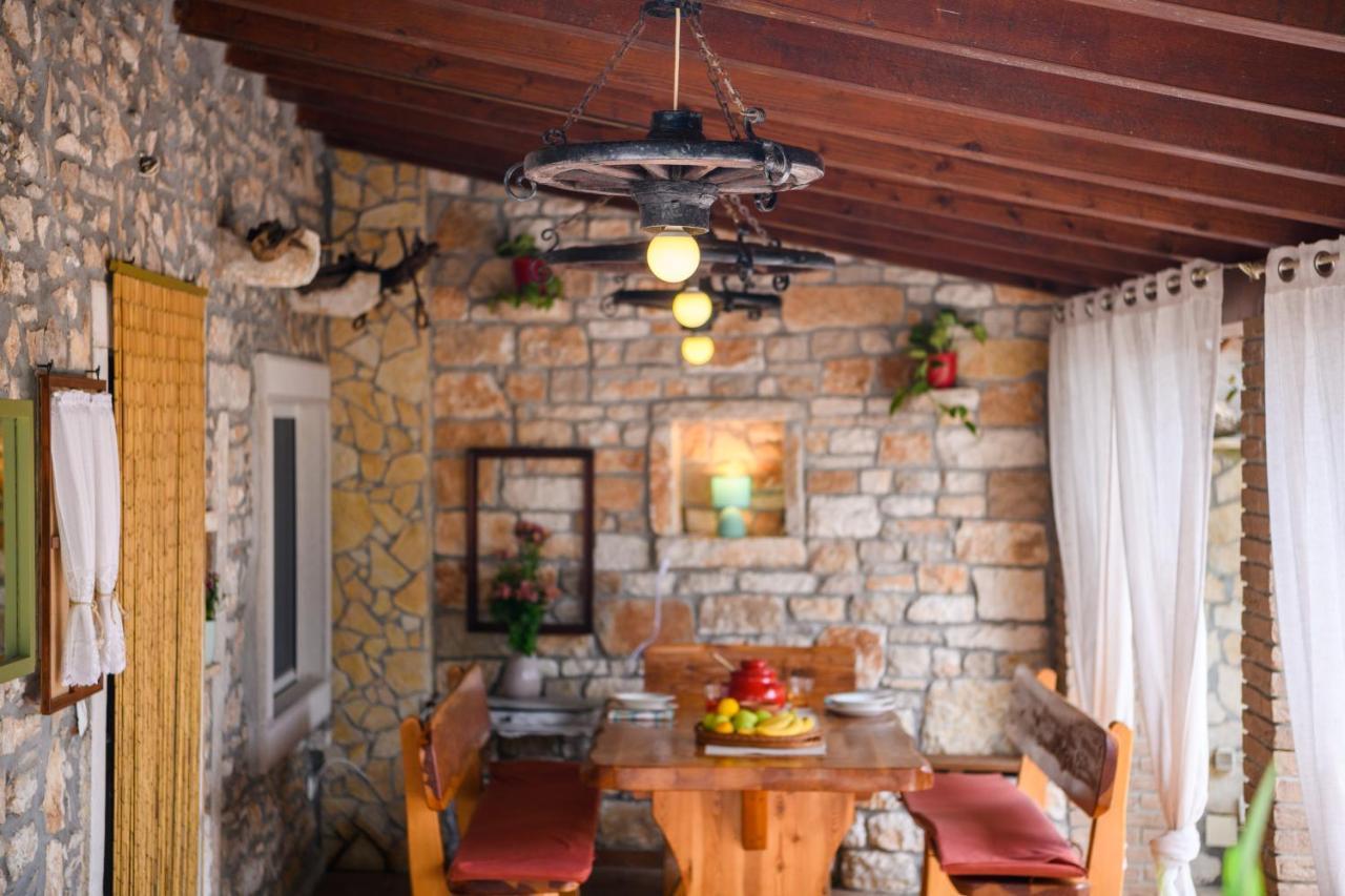 Rustic Istrian House Varesco Krnica Exterior foto