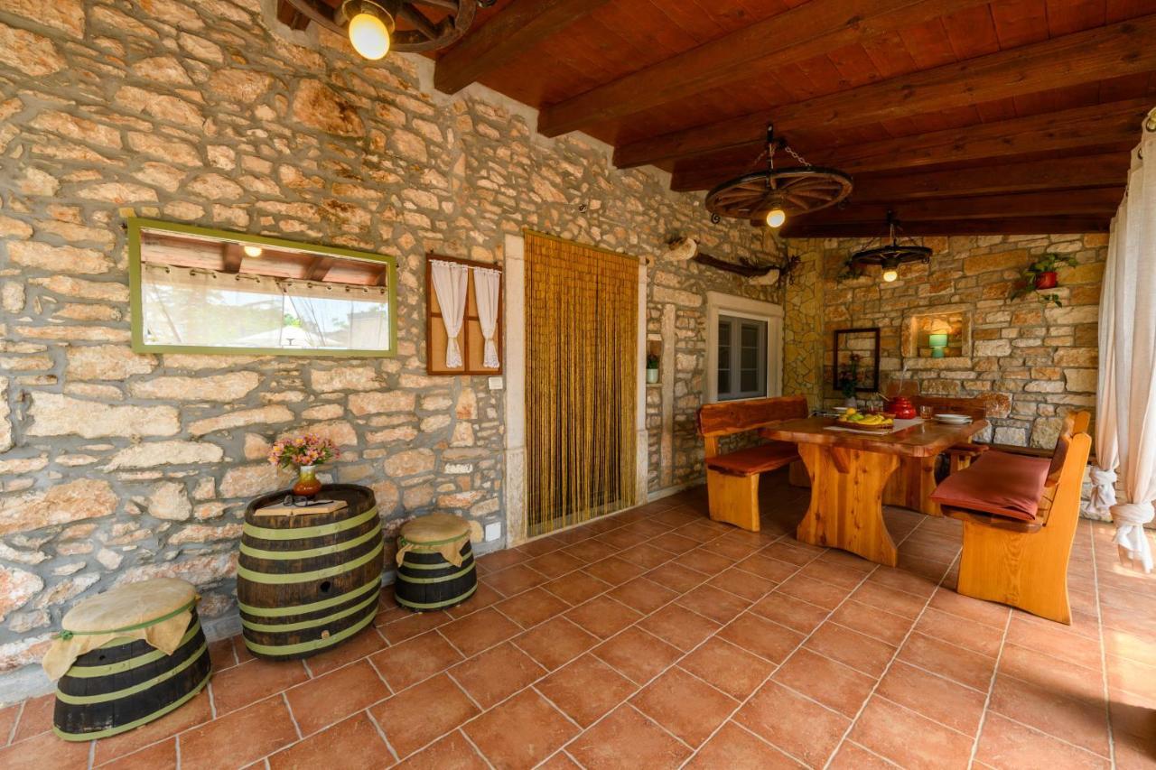 Rustic Istrian House Varesco Krnica Exterior foto