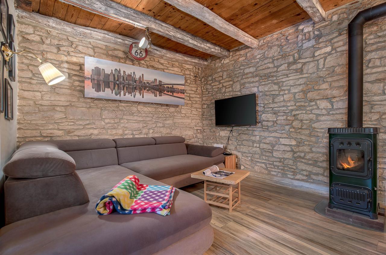 Rustic Istrian House Varesco Krnica Exterior foto