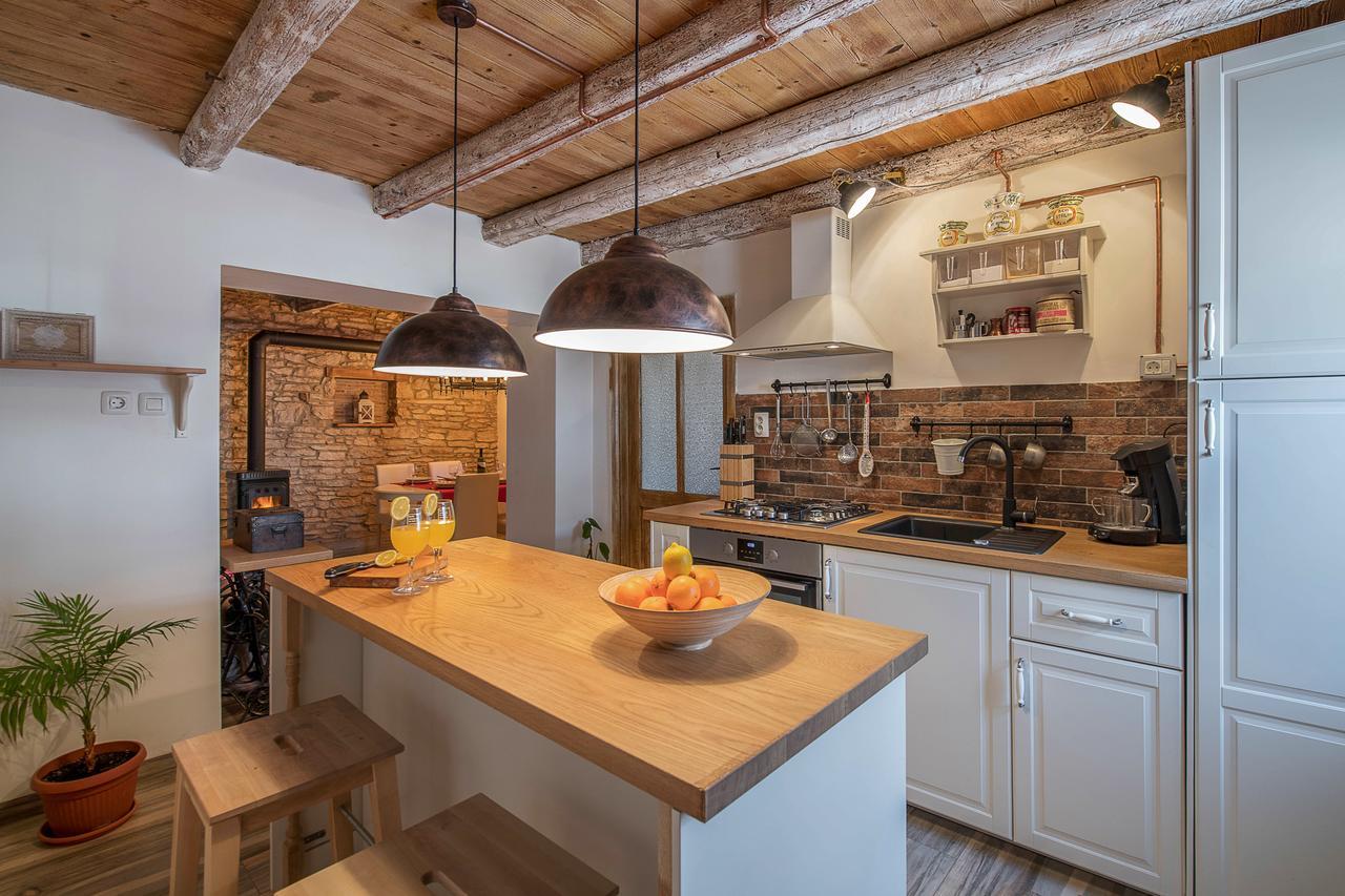 Rustic Istrian House Varesco Krnica Exterior foto